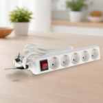 Base múltiple de 5 tomas con interruptor (3x1.5mm) 3 metros
